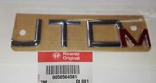 SCRITTA POSTERIORE JTDM M ROSSA SU PORTELLONE ALFA ROMEO ORIGINALE 50504581