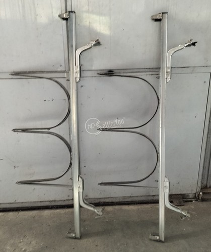 Coppia staffe supporti - supporti, in