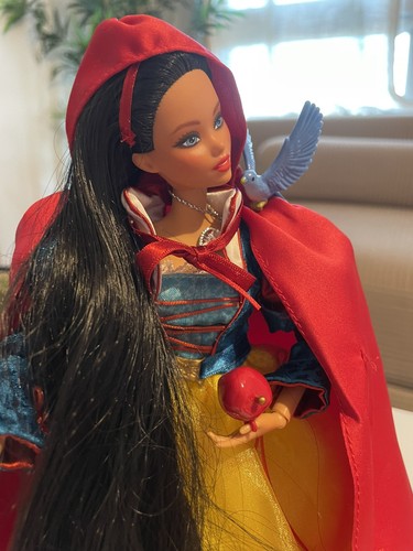 Barbie ooak odile - white,