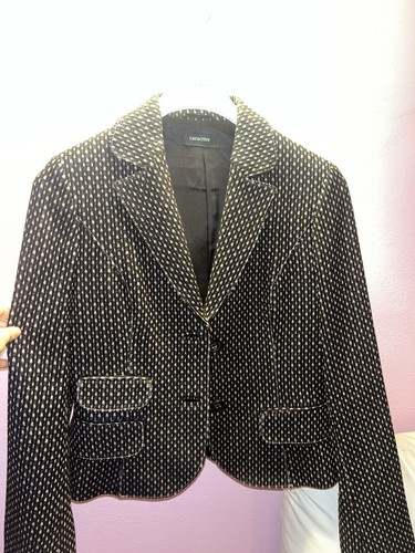 Tailleur pezzi caractère - 2, "caractère"