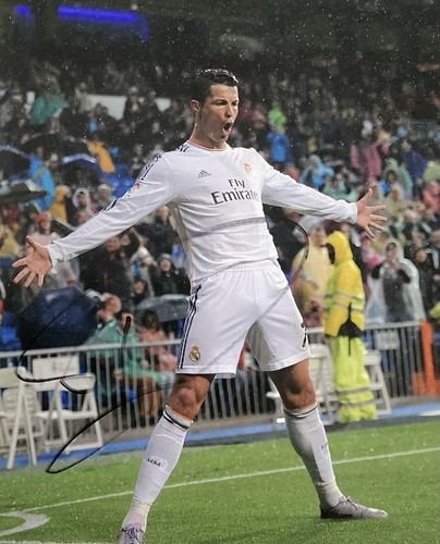 Cristiano ronaldo authentic - ronaldo,