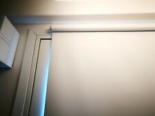 Tenda a rullo per interno oscurante