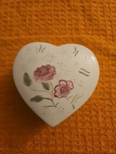 White Ceramic TRINKET BOX