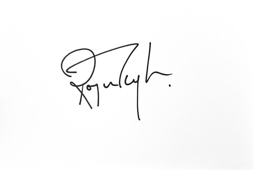 Roger taylor hand signed 6x4 - taylor,