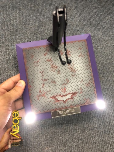 Hot toys joker dx11 batman - 1/6,