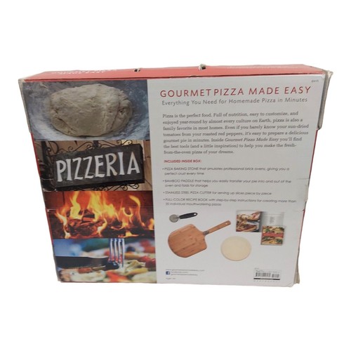Gourmet pizza made - gourmet,
