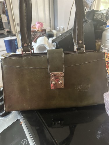 Gucci purse
