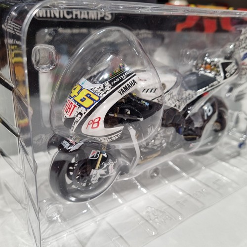 Yamaha yzr valentinorossi - yamaha,