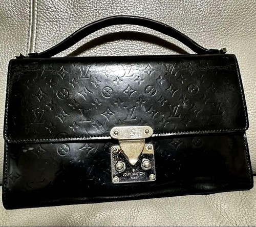 Louis vuitton monogram - louis,