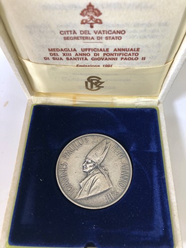 Papa giovanni paolo medaglia - papa,