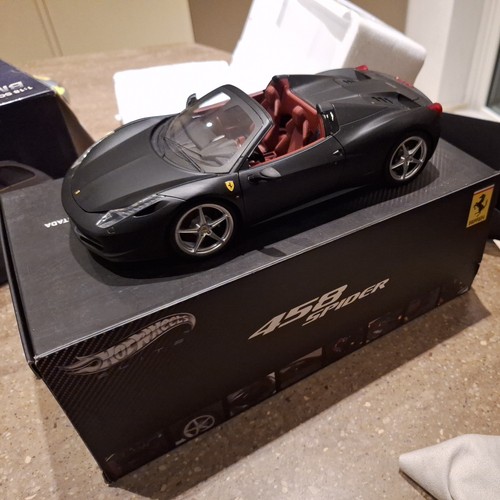 Hot wheels elite scala - hot, 1/18