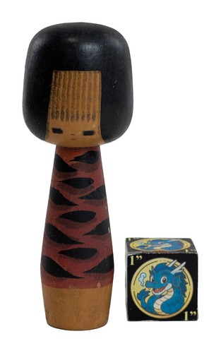 Bambola kokeshi creativa - kokeshi,