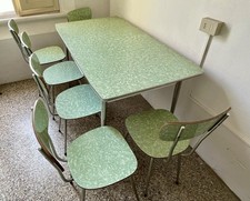 Tavolo E Sedie In Formica Anni ‘60