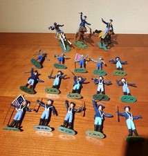 set 18 soldatini Nordisti e