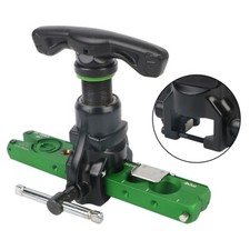 Attrezzo svasatore svasatore