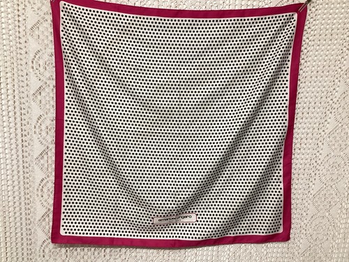 Emanuel ungaro foulard pois - emanuel, à