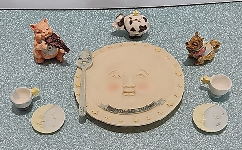 Vtg 1996 mini miniature - vtg,