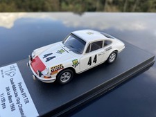 Porsche 911 S #44, Le Mans