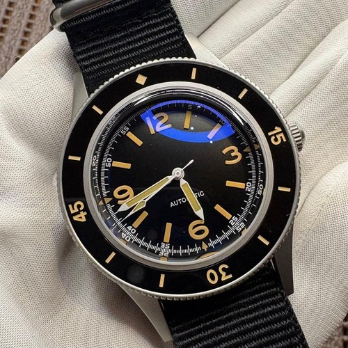 Orologio militare nuovo