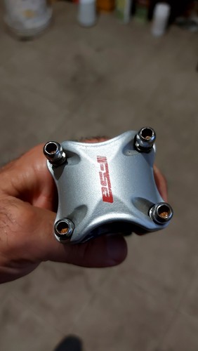 Attacco manubrio bici corsa - manubrio,