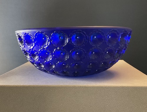 Lalique blue memours bowl with - blue,