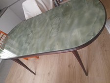 grande tavolo in legno massello con vetro