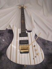 Schecter Synyster Gates Golden