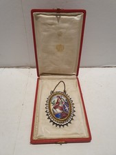 Antica placca in porcellana