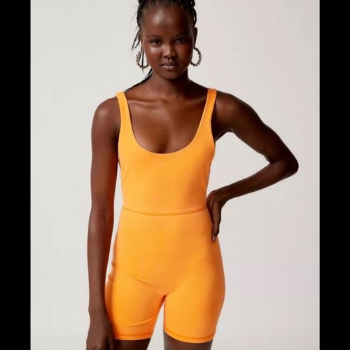 Urban outfitters fuori - urban, da