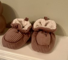 Stivaletti morbidi Next Baby Padder velluto malva età 6-12 mesi foderati stile sherpa