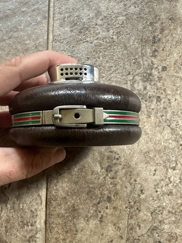 Gucci table lighter - table,