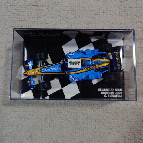 Renault team showcar 2005 - team,