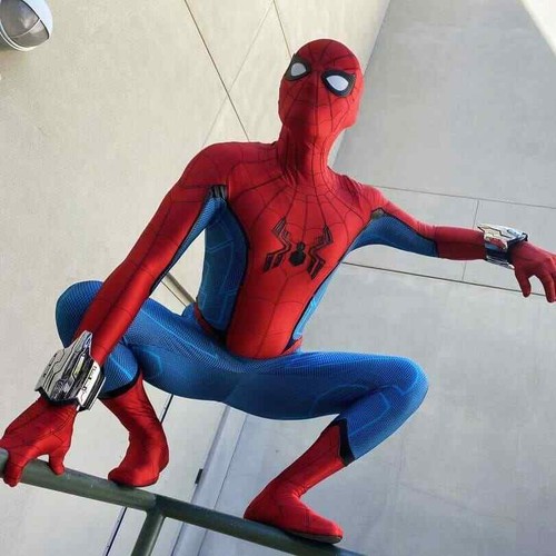 Cool spider man lontano - cool,