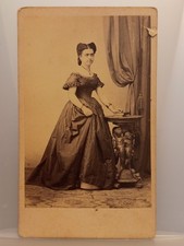CDV Achille Ciabò, Ancona, Ritratto di donna con libri, 1870 Ca. (S1694)