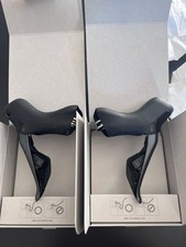 Coppia comandi leve  freno cambio destro sinistro elettr  dura-ace di2 9270  12v