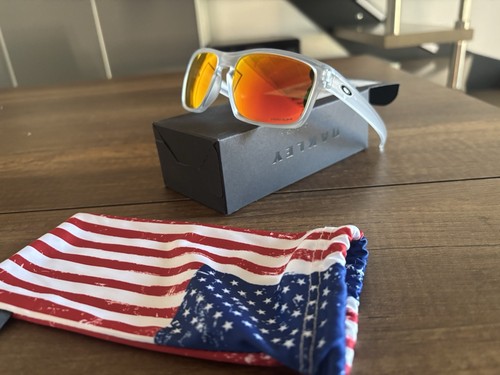 New oakley sliver 4th - new, july