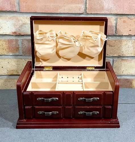 Mele wooden jewellery - mele, with