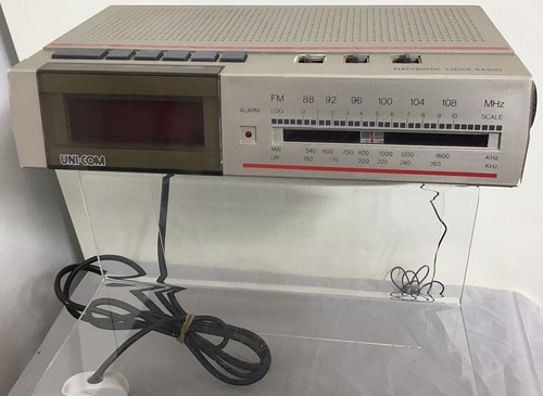 Radio orologio elettronico