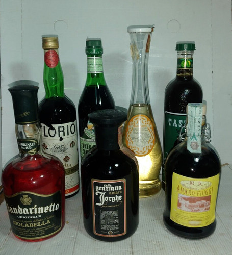 Vecchie bottiglie liquore - bottiglie,