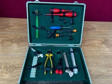 Piccolo kit di utensili