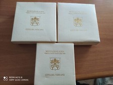 N. 3 astucci per monete oro