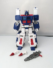 Transformers Ultra Magnus War