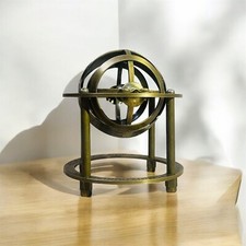 Antica sfera armillare in ottone: globo inciso nautico - da collezione da tavolo