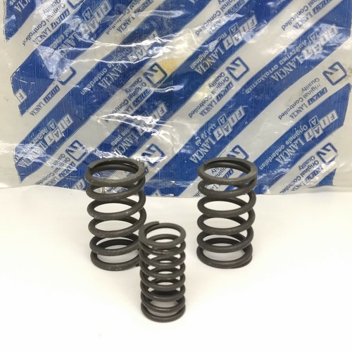 Tre molle valvola - tre,