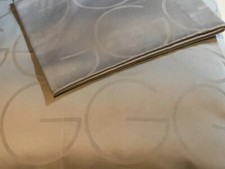 Set 2 federe per cuscini da letto Gucci By Tom Ford grigio argento grandi G articoli per la casa