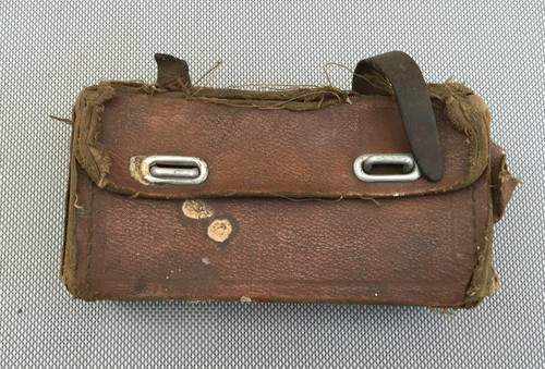 Vecchie astuccio riparazione - vecchie,