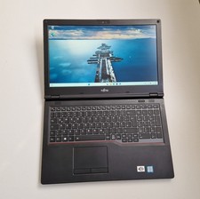 FUJITSU LIFEBOOK E559 15,6"