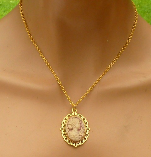 Collana stile antico - , con
