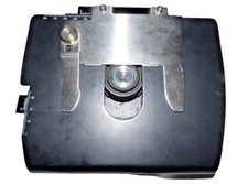 TAVOLO TRASLATORE  LEICA   PER MICROSCOPIO  CON FERMAPREPARATI E CONDENSATORE