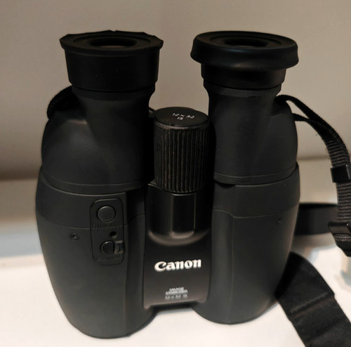 Canon binoculars 12x32 - 12x32, is